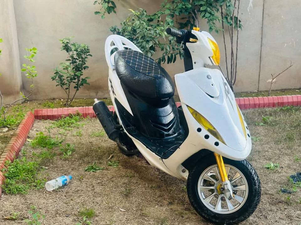 دراجة للبيع اتصال ‭ ٠٧٧٣ ٧٦٩ ١٧٢٦‬
