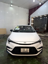 كورلا اس 2025 زيرو صفرررر  مكفوله كفاله عامه من كلشي داخل احمر . كرسي ...