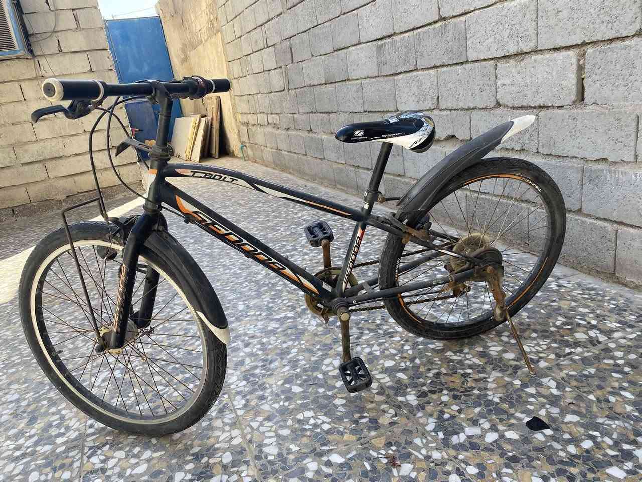 السلام عليكم بايسكل ياباني البيع سعره 75وبي مجال قليل وهاذه رقمي *********** مكاني البصره كرمه علي 💞
