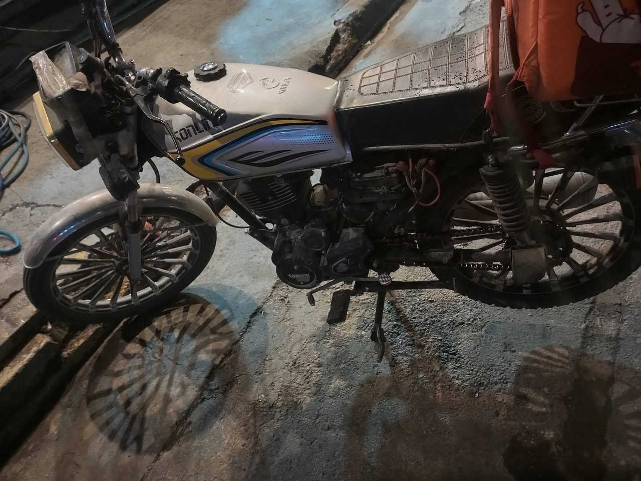 السلام عليكم سونك موديل 24للبيع *********** خابر وتامر امر بغداد اليرموك
