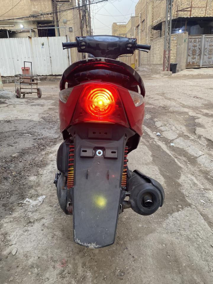 السلام عليكم شباب دراجة ثعلب مابيه اي نقص كفرات بلاديه مكاني شعلة اتصل وتدلل ‭0770 636 8958
