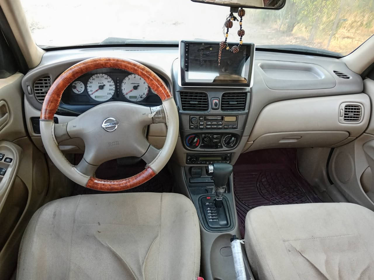سنی مۆدیل 2008 یبانی سنە وی تازە کارتی بزین هیچ ێیوەنیە تحویل خرامە بە شرتە سعر 82 ورقە ژم ***********   ***********
