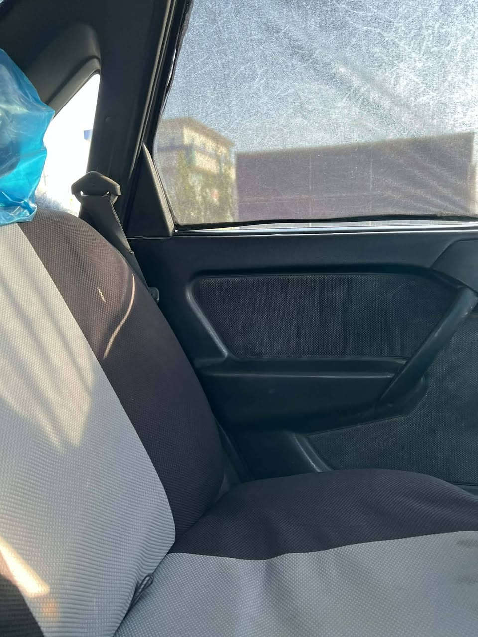 بەناوی خوای گەورەو میهرەبان
ئەدمین ❤
ئۆپڵ ڤیکترا بۆفرۆشتن
نمونەی جوانی بەس ماشااڵڵەی ئەویت
مۆدیل ۱۹۹۱
مەکینە ۲۰
گیڕعادی
پاوەر
ئاڕم پلاستیک سلیمانی بەشەرتی ئەوەلیات و غرامە
مەکینەی لۆک تازە سەرخراوە کلاج و عەینەشی لۆکە گیڕی بئ عەیبە
سەیارەکە کامل جایزە بەس ماشااڵڵەی ئەویت
قەترە ڕزیوی پیوە نیە دەعم و لیدراو تەنانەت قرچیشی نیە
ماڵەکە زۆر پاکە لیی بئ منەتم لە هەموو ڕویەکەوە
نرخی ۳٤ گەڵاو معامەلەیەکی برایانەی تیایە
ڕەحمەتت لئ بیت مشتەری نیت ماڵی کەس مەشکینە مشتەریت تیل بکە لە خزماتتام
لەسلیمانیم
0771 737 11 23
