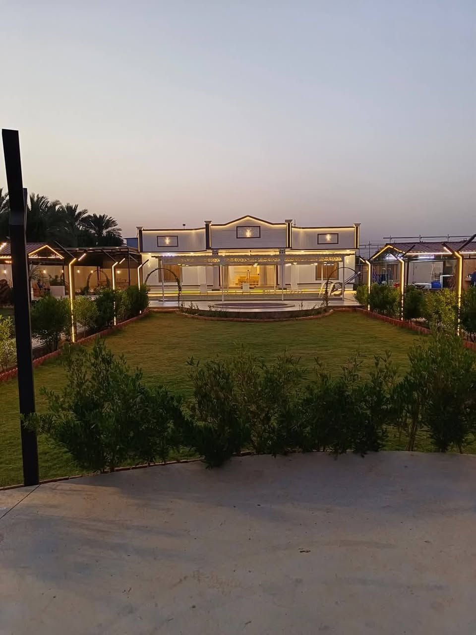 مزرعة  vip 🔥🔥🤍
يتوفر حجز في  رأس السنة  🍃
عروض الكرسمس🎪💝 😎
مزرعة vip في  بلد علمآ المزرعة موثوقه مع تطبيق اجرلي 
و تعلن🌳🏝مزرعتنا🏝  عن فتح الحجوزات 
للإيجار اليومي او الشفتات #مبيت‎
*********** 
*🏕تفاصيل
■غرفتين نوم وصاله 
■مطبخ داخلي وخارجي
■ مجمع صحيات🚿 داخلي 2 وخارجي 1
■نت 4g
■ تحتوى على 5 حدائق 
■العاب بليارد و فيشه ومنضده والعاب اطفال‎ 
■باربكيو كامل  مجهز للشوي
◾كهرباء على مدار 24 ساعة
____________________________
[ الاوقات ]
(١)-اليوم الكامل من ال١٠ صباحا لل٨ صباحا ثاني يوم
(٢)الشفت الصباحي من ال١٠ صباحا لل٦ مسائا
(٣)الشفت المسائي من ال٨ مسائا لل٨ صباحا ثاني يوم
 🔴للحجز والاستفسار يرجى الاتصال او واتس اب
على الرقم التالي ***********
