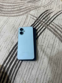 مبايل للبيع سعره ٨٠ جديد مثل مشوف كدامك تصال 07737664095