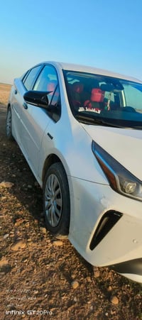 سياره بريوس هايبرد للبيع موديل 21فول مواصفات ضرر جاملق وبنيد مبدل للاس...