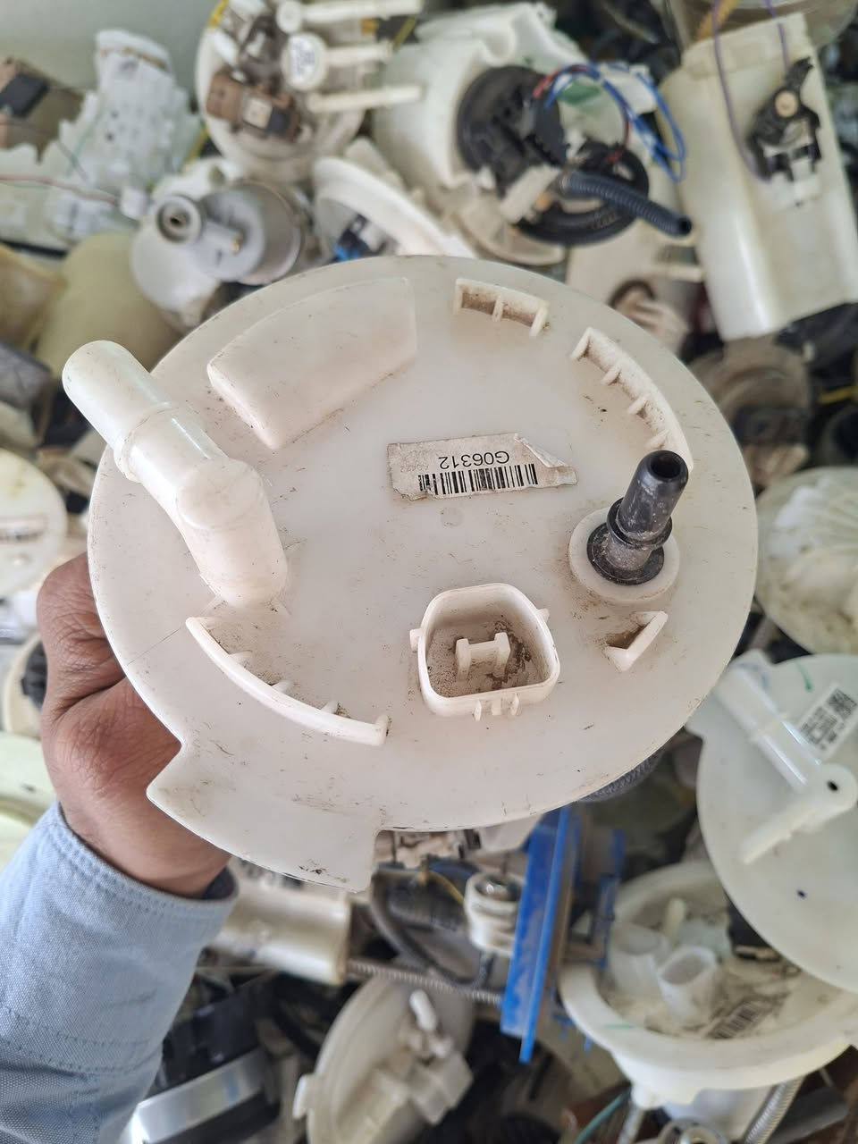 متوفر قواعد فيت بم عبوة كامله فورد تورس أمريكي سعر القاعده ٥٥ الف توصيل متوفر كل العراق ***********
