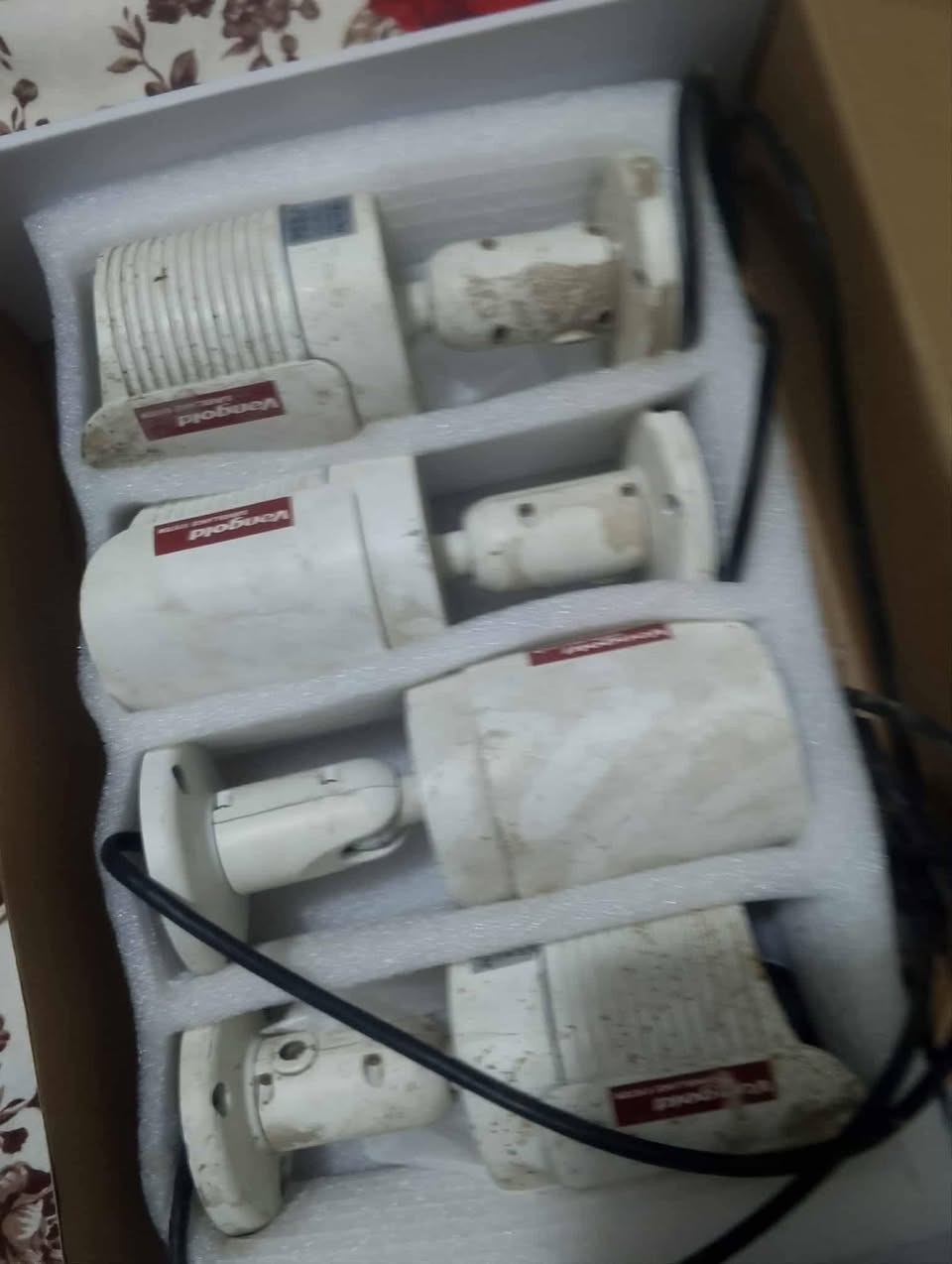 كامرات اربعه.  فحم.  
للبيع. قيم  وخذ 
***********
