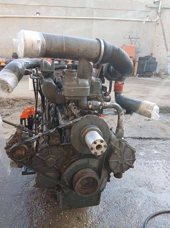 السلام عليكم متوفر مكاين انواع المكاين للبيع ***********
