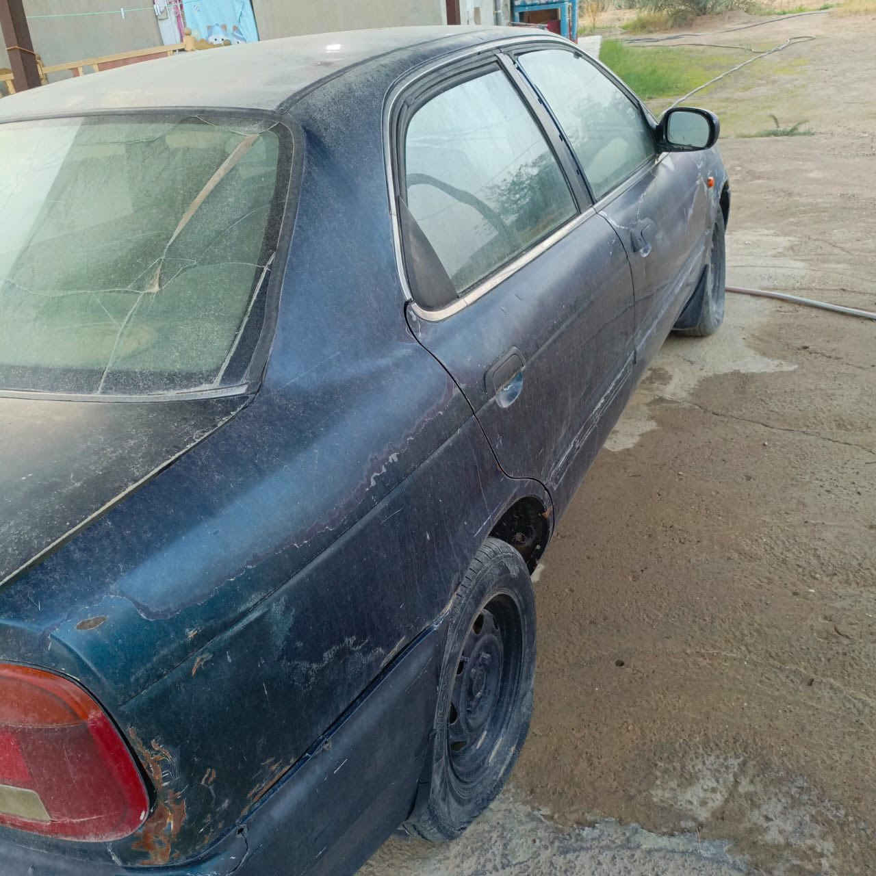 السلام عليكم للبيع سيارة سوزوكي موديل 1995رقمهة فحص كركوك سنوية ضايعة وبيهة واجهية من المرور السيارة رسمية وبيع حبل الجير شرط المحرك كايم غرفتهة زينة كاعدة كشرهة كما موضح بالصورة ابيع نقد وقصاط المكان العلم اسواق الحارث الشراي يتصل على الارقام التالية ***********/***********وبي واتساب
