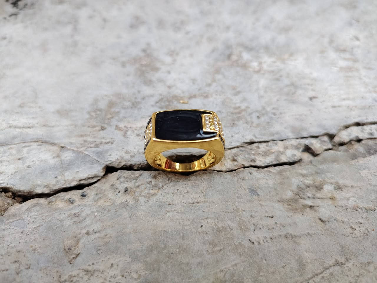 بابەتی تازە و زۆر جوان 👌🏻

ناونیشان : حاجیاوا - خوار یاریگای مەلا خالید

ژمارەی مۆبایل : 98 15 141 0750
ژمارەی مۆبایل : 15 86 133 0750

ئەوەش لینکی ئینستاگرامەکەمان تایبەتە بە خانمان : ☟

https://www.instagram.com/balay.uk.hajyawa/profilecard/?igsh=MXIycnVvZnpnb3dxbA==


**إذا كنت صاحب هذا الإعلان وتريد حذفه لأي سبب، رجاءا أرسل رسالة إلى الدعم الفني**