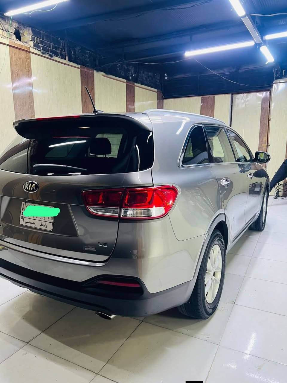 سورنتو موديل ٢٠١٨
وارد امريكي الضرر دعاميه  و وجه بنيد فقط  
مكينه ٦ سلندر 
٧ راكب شاشه كامره خلفي حساس 
رقم واسط 
رقم صاحب السياره  ***********
٢١٠ بيه مجال
مكان السيارة ذي قار /قلعة سكر
