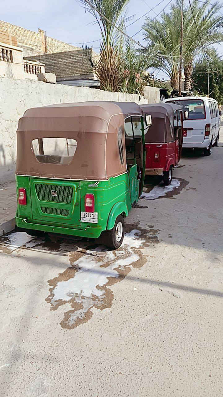 سلام عليكم شباب تكتك للبيع 22 ام الكنر تكتك بيهة ظربة بس بل لغد شوية بصيطة تكتك خير من الله وحلوة مكاني بغداد محمودية 
الستفسار على هاذة الرقم 
***********
🫶🏻❤️✌🏻
