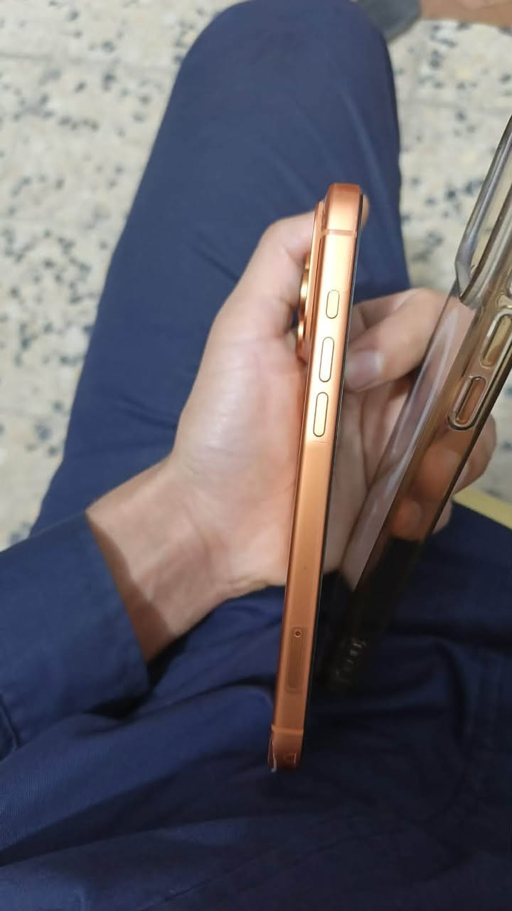ايفون 📲 ١٧ برو ماكس برتقالي
ذاكره ٢٥٦ برتقالي 

كارتونه وكيبله ويا جهاز نضيف شخط مابي ومغلف لاصق حمايه 

دورات الشحن ٧٧ 

جهاز نضيف ومابي لا كسر ولا زلغ ولا اي شي 

سعره ١٩٠٠ مليون و٩٠٠ 

***********
