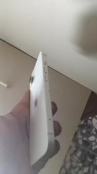 آيفون ١٣ • بطارية ٩٣٪ • نظيف