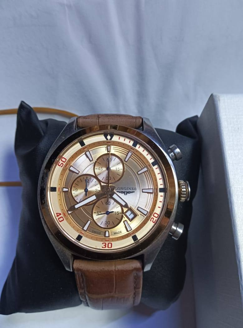 ساعة لونجين ماستر فئه عالية مكينة ياباني السير والبوك اصلي السعر 50 الف


**إذا كنت صاحب هذا الإعلان وتريد حذفه لأي سبب، رجاءا أرسل رسالة إلى الدعم الفني**