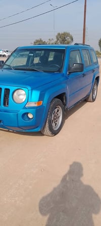 شباب جيب باتريوت ٢٠٠٨ رقم انكليزي بغداد ٧٥ وبيها مجال ٠٧٧٣٥٩٥٢٧٠٧