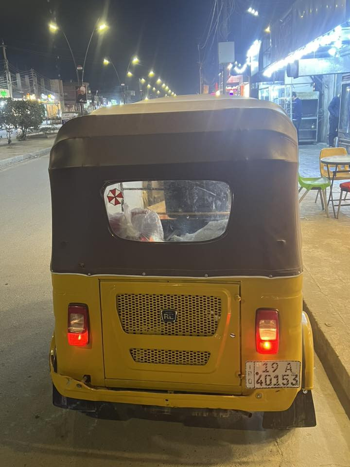 سلام عليكم شباب تك تك لبيع 2021.10مصبوغه صبغ عام تحويل ثاني يوم رقمها كربلاء بيها ضربه بل صوره مبينه خير من الله شراي يتصل ***********سعر 7.500بيها مجال
