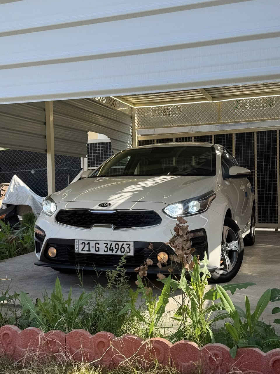 تحيه طيبه السلام عليكم
#المواصفات

 🔹النوع :  كيا سيراتو خليجي 

 🔹الموديل :2021 

🔹بكليت لد 

🔹تحكم ستيرن

🔹ويل كب 16

🔹اشاره بالمراية

🔹حساس خلفي 
 
🔹فتحه سلايد روف

.محرك1600دوش 

كير AT

العنوان / بغداد / المحمودية

السعر $160وبيه مجال 

سياره كلش جديده  

========================
للاستفسار اكثر عن تفاصيل السيارة يرجى الاتصال ***********وتساب📞
***********
