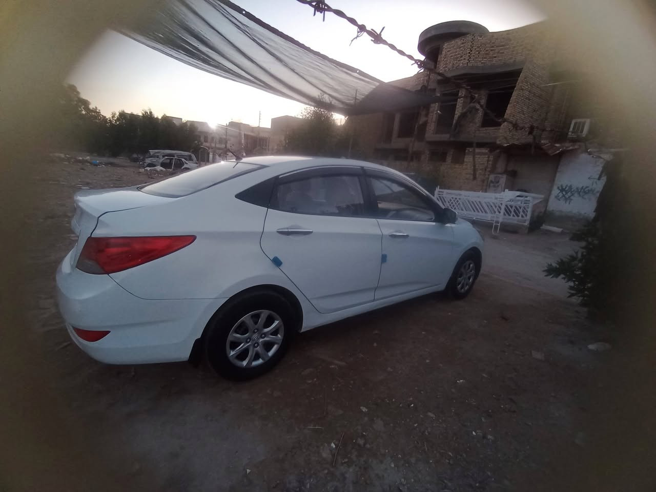 اكسنت موديل ١٤خليجي رقم انكليزي سنويه جديده مكينه جديده حدادية منفوضه تبريد شغال كهربائيات شغاله ترهم امراوس ما عليها أي غرامات مكان السيارة في بابل للاستفسار ***********.
