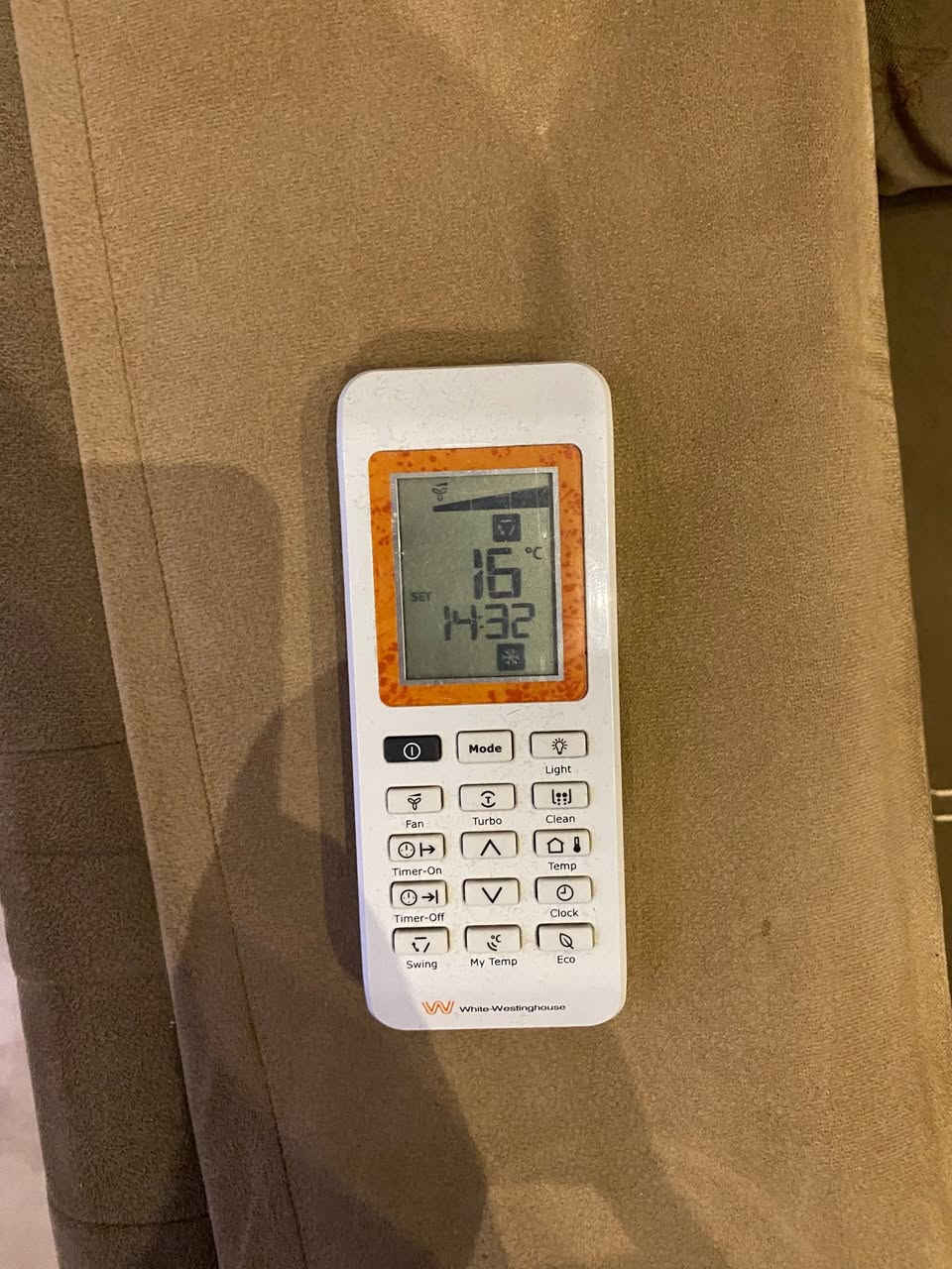 السلام عليكم
سبلت ويستنك هاوس الامريكي 2 طن اصلي وهوا ثلج وشغال 100% بدون اي عطل وماداخل صيانة ابد

السعر 400 الف 

مكاني بغداد حي الاعلام

شراي خاص


**إذا كنت صاحب هذا الإعلان وتريد حذفه لأي سبب، رجاءا أرسل رسالة إلى الدعم الفني**