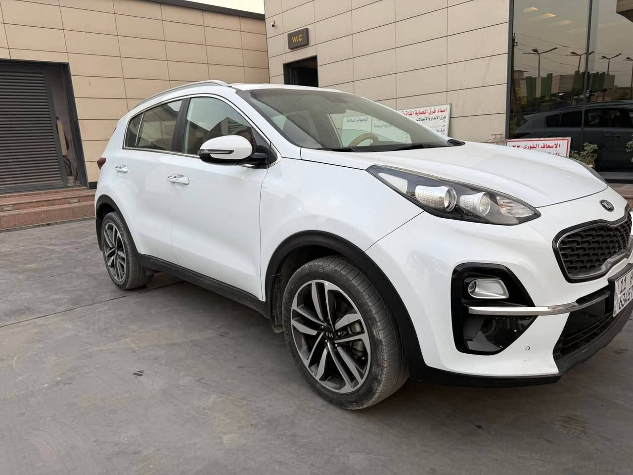 سبورتج 2019 شكل ال 20 خليجي مكفولة من الصبغ والبارد
محرك وكير وصدر وتبريد كله مكفول ماشية 58 الف كم حقيقي عالفحص والضمان سنوية جديدة بأسمي تحويل مباشر  ***********

سعرها 195 ورقة السيارة موجودة في بغداد البلديات
