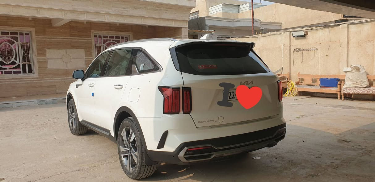 للبيع سورنتوا  موديل 2023✅
المواصفات فول رادار كامرة دوارة 360درجة
تدفئة تبريد بالكشنات +الكشنات كلهن كهرباء بيجي جلد تحكم ستيرن شفتات سرعة گير ماوس جنطة كهرباء مري شفط
 جي بي أس فعال
. محرك 6سلندرالسيارة كفالة عامة من كلشي رقم أربيل بأسمنا   
سعر  310$ورقة او بيها مجال
مكان الناصرية قضاء الرفاعي تلفون ***********
