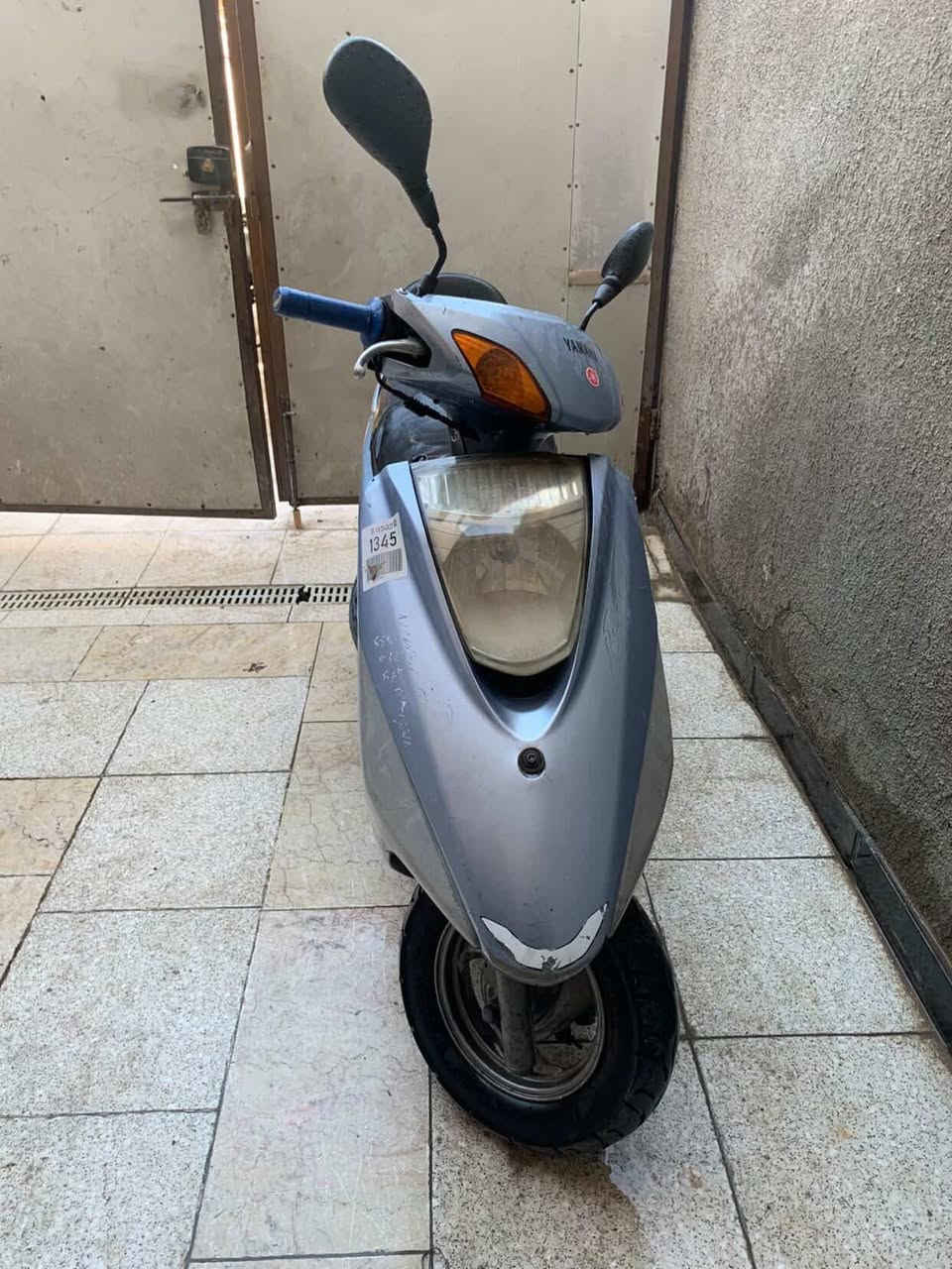 السلام عليكم دراجه بريز كابريتر للبيع الدراجه مرتبه وكل نقص مابيهه سلف وهندر باي وقت يعجبك ومتأخر حته الصبح الدراجه كلها ختم واحد منفوك ليجوه الاشار والجنطه هم مختمه وقبق الشاصي هم مختم ونفس الختم كامل شرط دراجه مكفوله من كلشي مكينه برغي ممفتوح بيها وبيهه تجوه ومري ملاتها من الرمبه اجن بيها يعتي بلادي مكاني البياع التواصل واتساب او اتصال الرقم ***********
