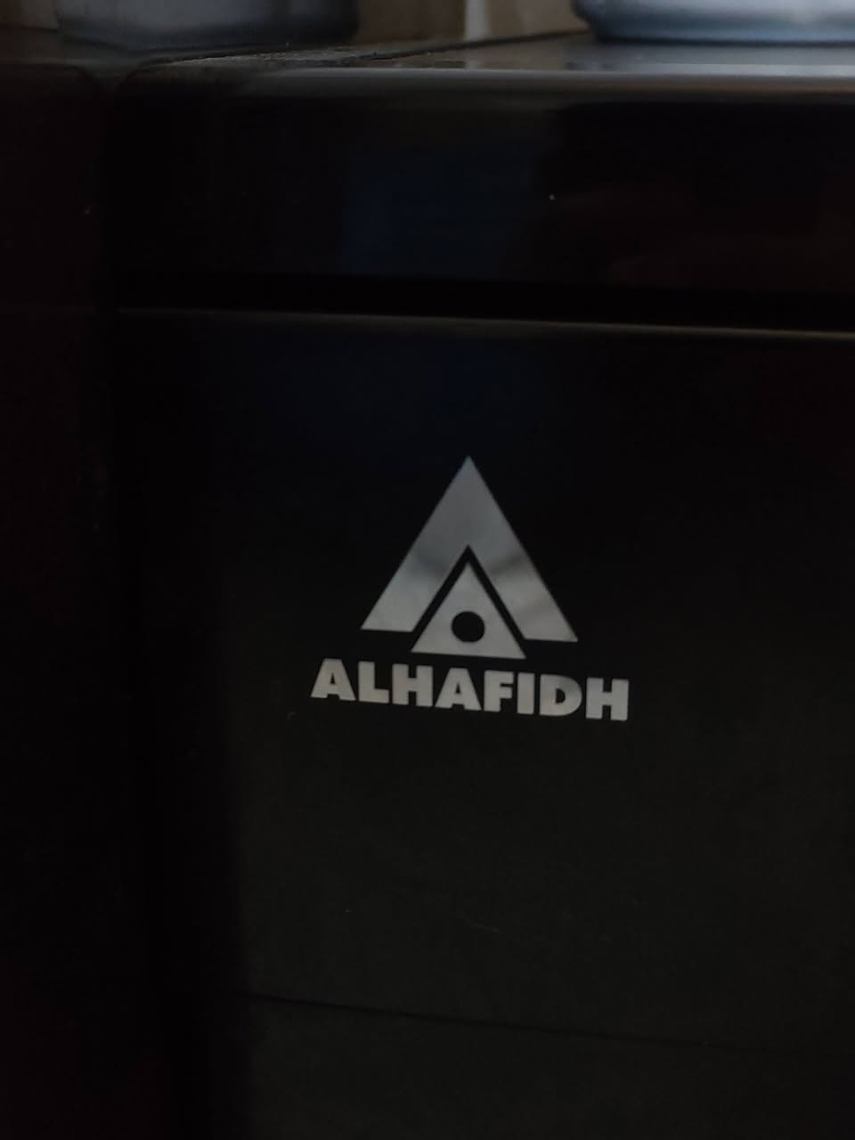 السلام عليكم غسالة مواعين الحافظ للبيع 15 طبق 4 مرشات اي استفسار ع الرقم ***********  
السعر المطلوب 375 سعر نهائي جديدة و متروكة ما استخدمتها هواي بسبب وضعي الصحي
