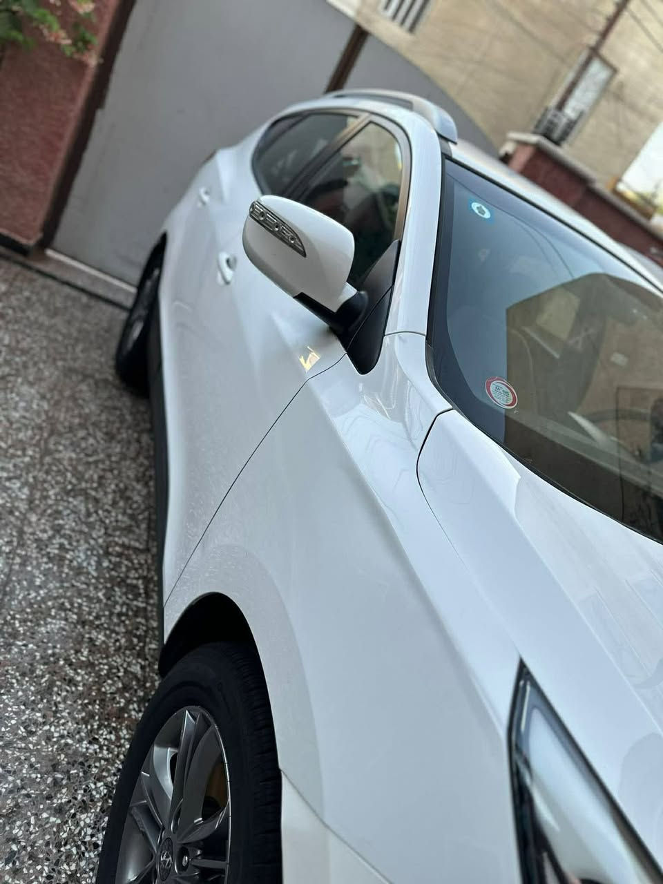 سلام عليكم من رخصت الادمن المحترم 
توسان مديل ١٤ خليجي كفاله عامه ماشيه ٦٦ 
سياره جديده كلش مكان سياره بغداد شعب 
السعر ١٥٨ وبي مجال تحويل مباشر مكلف بل نشر اي ستفسار تصل بصاحب 0770 039 9937‬
