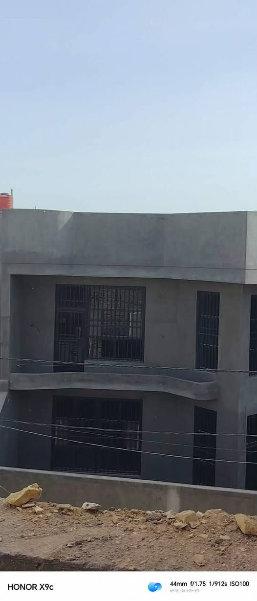 السلام عليكم خلفه لبخ درجة اولا سمنت جص بورك متفرغ حاليا العنوان الديوانية (‏‪***********‬‏)
