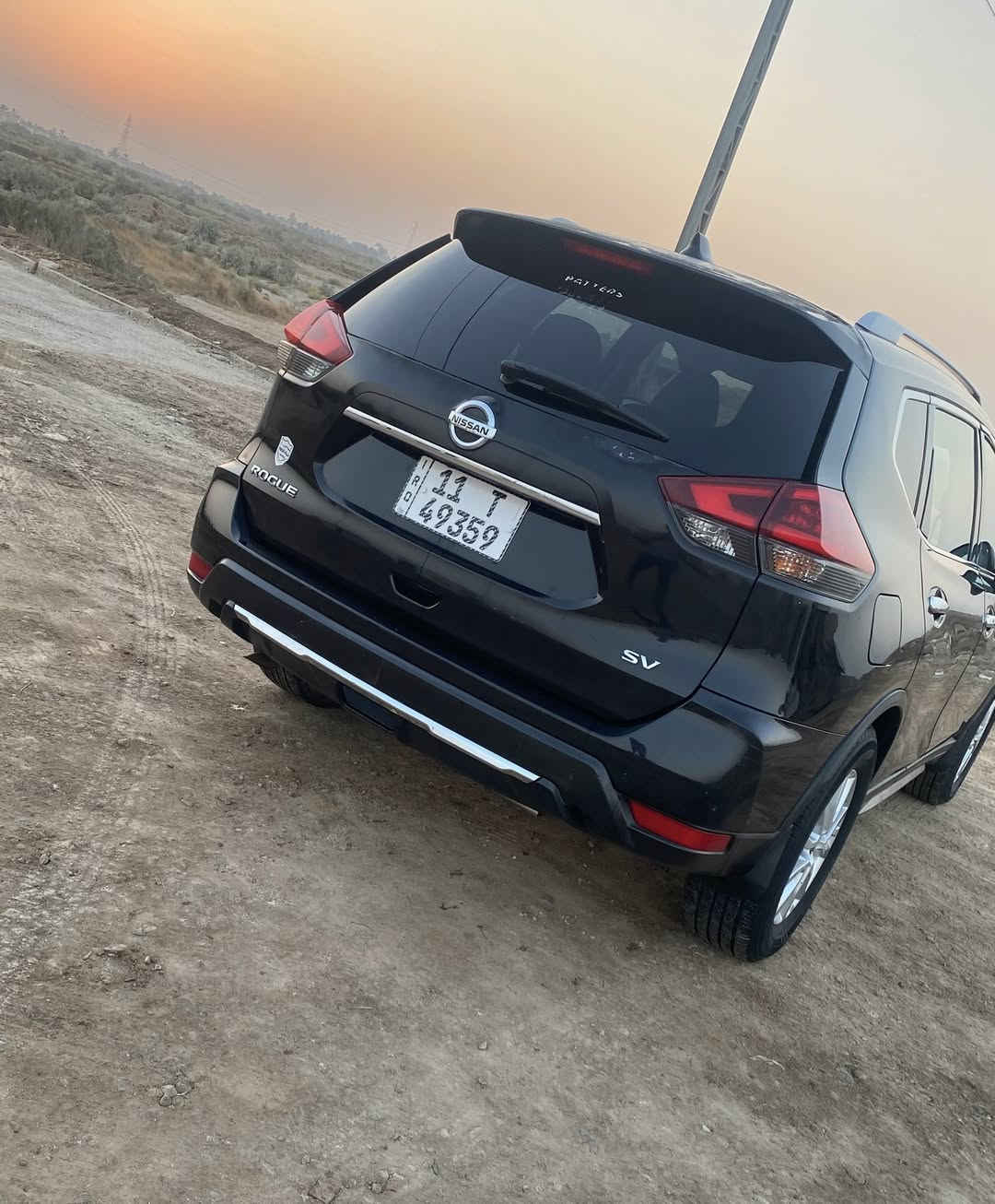 السلام عليكم تحياتي للجميع
NISSAN..Rogue.. 2018..SV  
                    نيسان..روك ..2018..  SV
           
.....................................................
الفئه  SV ..محرك 2500..4سلندر
لون اسود 
محرك 4سلندر حجم 2500 
بصمة تشغيل 
ابواب بصمة  
باب صندوق كهرباء
تشغيل عن بع
فول على الفتحة تحكم ستيرن 
كروس سرعه (مثبت سرعه)
3أنضمه قياده(عادي +أيكو +سبورت ) 
رادارات 360°
رادار خلفي (توقف ذاتي ) 
رادار امامي (توقف ذاتي)
رادار جانبي  تحديد مسار
 حساس خلفي 
كامره خلفيه
تبريد قطعتين 
اشاير مري جانبي  
كشنات كهربائي
ويل حجم 19 كروم  
بك لايت ليد 
................................................
سياره حادثه جداً بسيط وخفيف جاملغ امامي فقط بارد والباقي كفالة  السونار مرفق مع الصور لايتات بلاديه  گير محرك شرط الفحص...صدر تايرات كل جديد 

رقم بغداد جديد  سنويه هزه كله جديد 
 🔴 السعر136 بيه مجال بسيط🔴
 
مكان السيارة الديوانية الحمزة الشرقي 
***********
