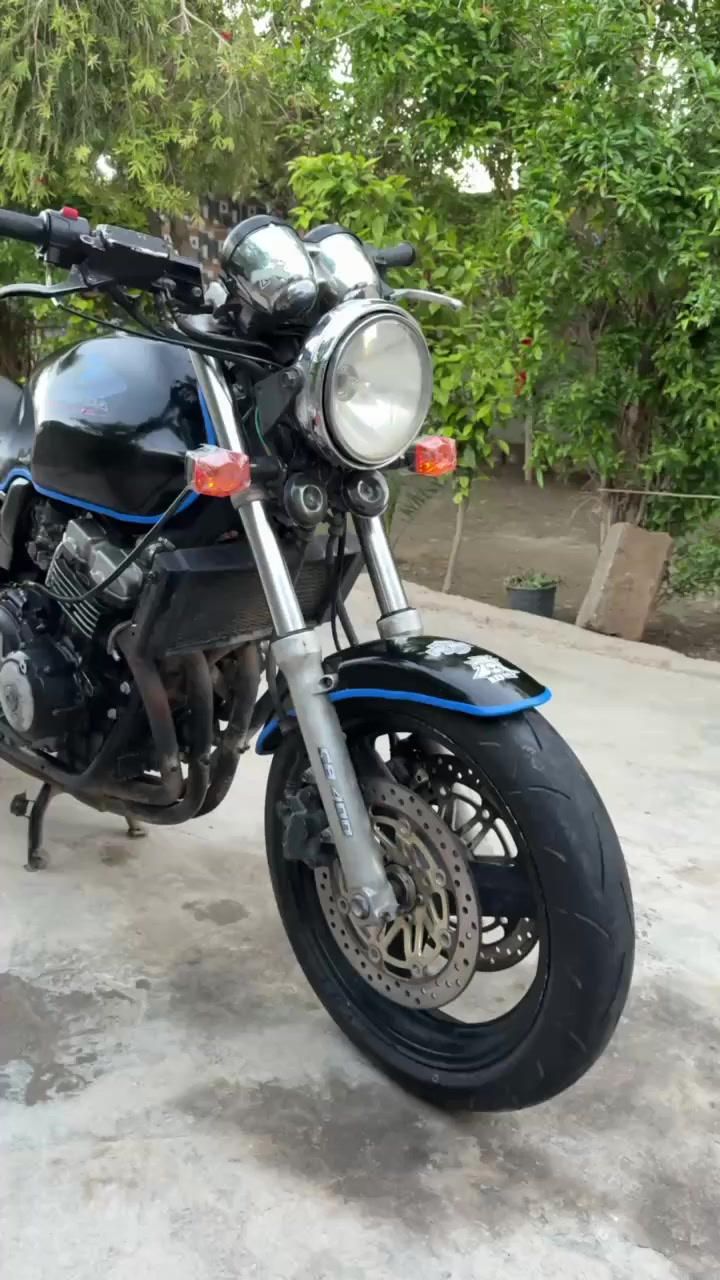 السلام عليكم اخوتي ///مكلف بالنشر مكلف بالنشر ///
دراجه سبي فور 400 اسود لابوبي  وشرط اترايك بالبصره  جيل اول 16ولف

  وراق أصولي ومدفوع تكمرك ترقيم شرط دراجه مكفوله كفاله عامه

 اول وثاني وثالث  بطناش 

 مكينه وكير كفاله دراجه بلاديه كله برغي مابيه نقص نضافته  كدامك صورة كهرباياته كله شغاله لايت بك لايت اشاير  دشبول كله شغال  صالنصه رياضي صوت رعيد  فصله نار 

 تايرات جدد التانكي زلال عليهة ادامه كامله بلكات انجيكي ماي زيتي دهن موتل 

معدل ١٨٠ شرط  نكره بكل وقت مكان دراجه بابل 

السعر 1550 لان صاحبها كلش متوازي علئ بيعتها 

وبيهة مجال بسيط جدا  ذا شراي 

مكاني بابل 

***********
