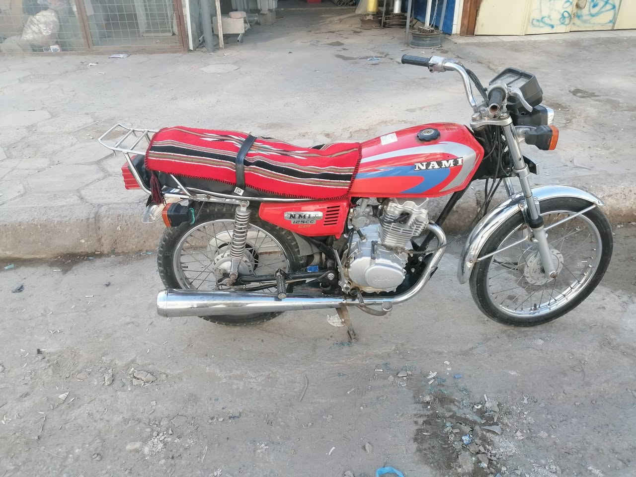 السلام عليكم نامه باب اول للبيع وكاله سيد خلدون اوراق كامله 7 اوراق رايده ب850 وبيه مجال قليل مكاني القطاع شارع المدارس مقابيل مرطبات الربيع هاذ رقمي بي واتساب فقط  ***********
