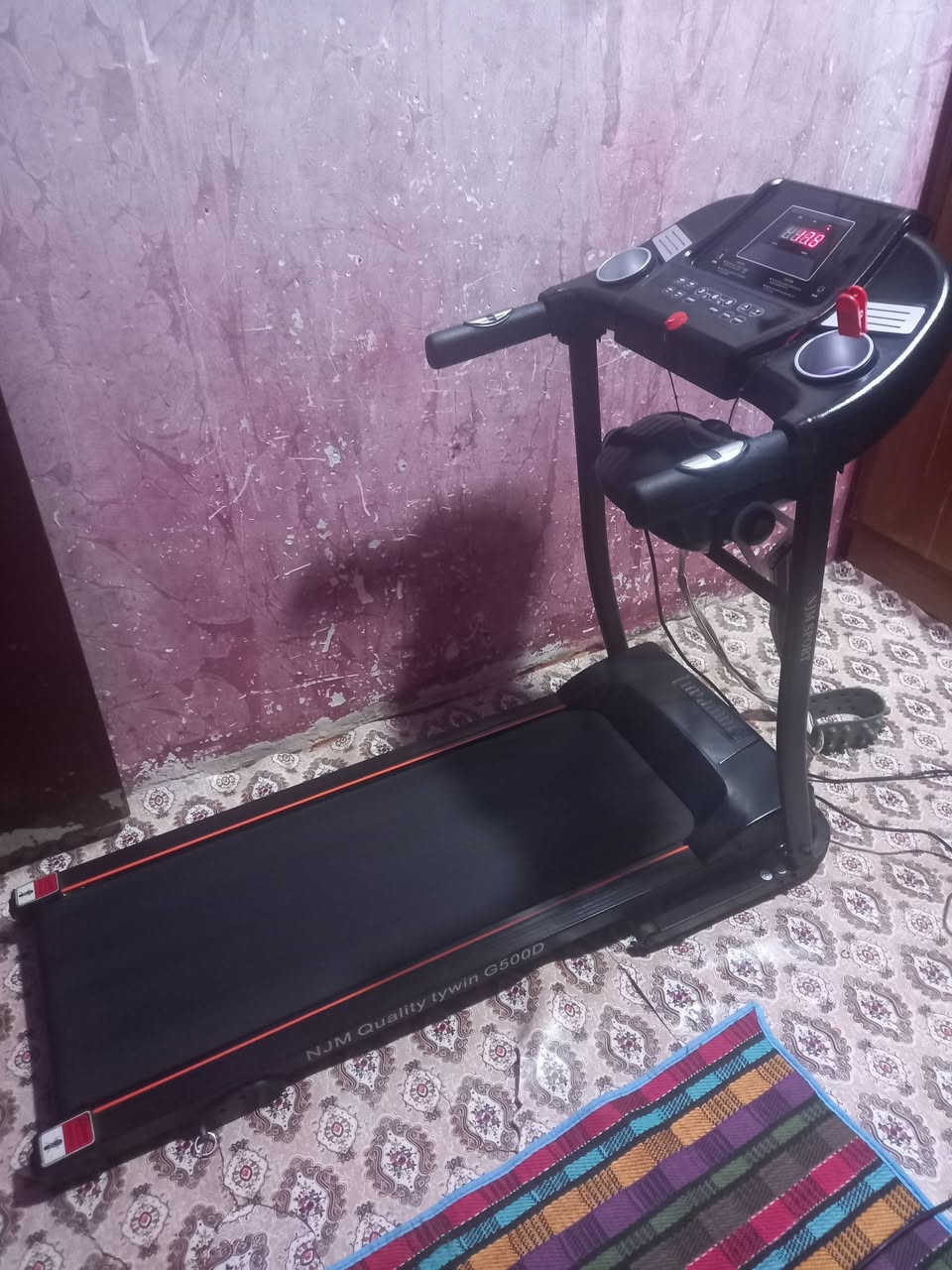 جهاز جري يتحمل وزن 120كيلو بي جهاز خواصر ومذوب الدهون بي قياس نبض القلب بي Ap3 وكلشي شغال السعر الف. البصره


**إذا كنت صاحب هذا الإعلان وتريد حذفه لأي سبب، رجاءا أرسل رسالة إلى الدعم الفني**