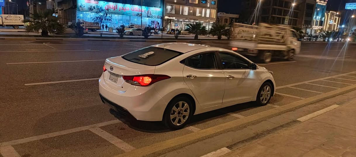 الانتره مديل 2012وارد خليجي كفاله من ضربه القويه والعيب شرعي بيها رشات صبغ ابيع حزام مكفول شاصي حوض تكم اي ضربه ماكو ماشيه 2000فول مواصفات حجم المحرك 1800دوش مكينه وكير وحداديه وتبريد كفاله سعر 93وبيها مجال سنويتها جديده 28رقم بصره تحويل بسم صديقي عنوان بصره رقمي ***********
