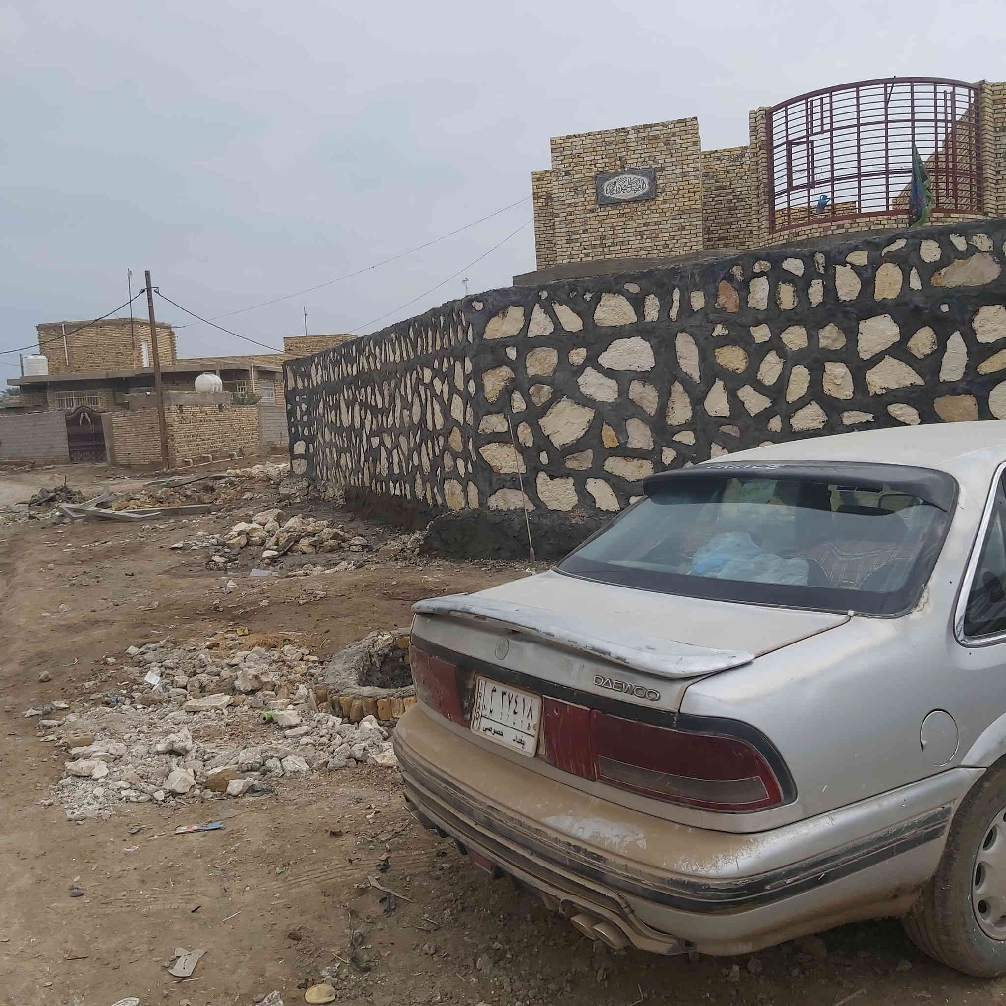 بناء حجر كرستة وعمل في كافت المحافظات ***********
