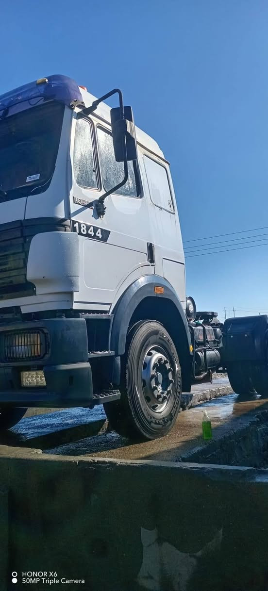 سلام عليكم البي كرواتي لكزز مديل 93 مكينه 44  لاتنقيص ولاتبخير كير كهرباي فافون ابو النجمه شاصي باج بطن  تخم تاير جديد  مربوطه سايلو  بسمي سنويه ل 32  تلث لوحات  رقم نكليزي *********** وتساب ***********
