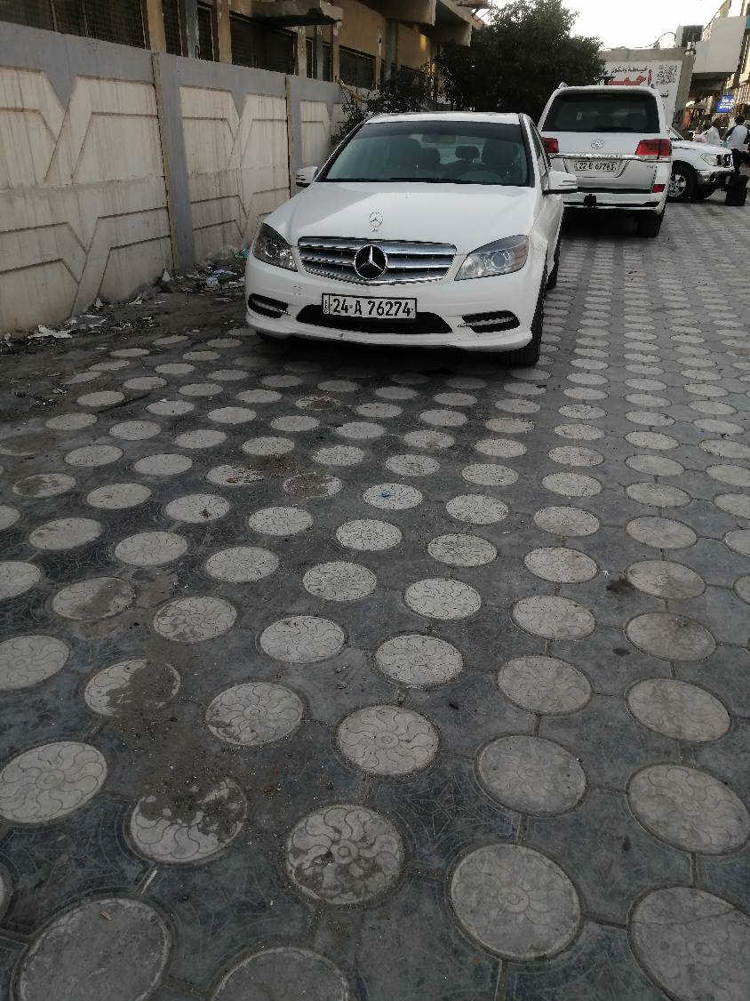 السلام عليكم
السعر 70 وبيها مجال بسيط سيارة جاهزه كلشي بيها جديد استعمال بيت للتواصل *********** بغداد, العراق
