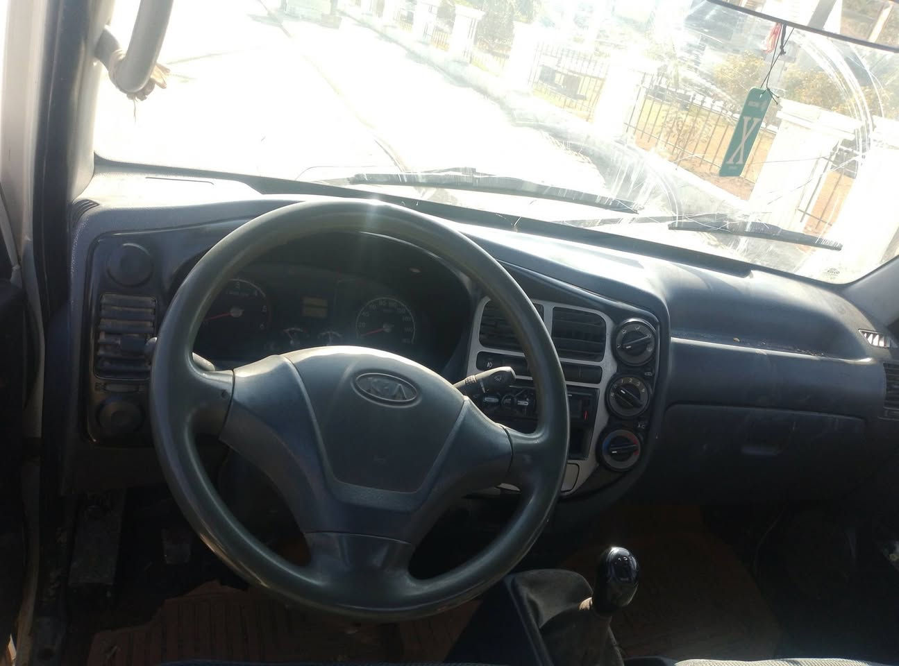 سلام عليكم كيه معروضة للبيع رقم سليمانية موديل 2011مكينه وكير جدد تخم تاير جديد مكفوله كفاله عامه سياره جديده معنه كلمه مال جناي مانقصها برغي عنوان سياره واسط سعر سياره 70وبيها مجال رقم صاحب سياره موجود يمك ***********
