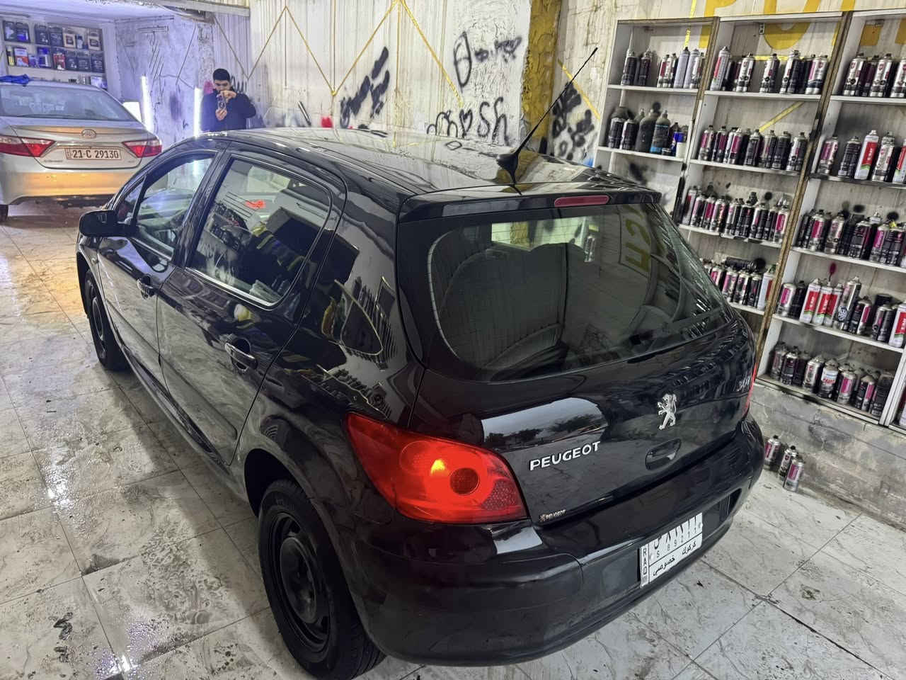 بيجؤ ٢٠٠٦ بدون صبغ صبغ بلادي بس بي شوية بارد رقم كركوك مشروع وطني سنوي جديد دفتر بانزين گير محرك تبريد ثلج كلة جديد تاخم صدر جديد شاشة ايباد شرط تحويل سيارة مابي برغي نقص 

سعر ٦٤ 

***********

***********
