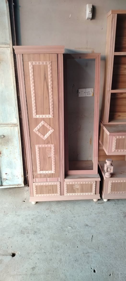 معمل ما شاءلله
لغرف النوم والاثاث المنزليه نقد اقصاد كافت الفصالات حسب الطلب بسعار مناسبه جدآ غرفه فصال تركي وزن ثقيل اليوم نصبتها بل محل شي رقم واحد للستفسار ***********
