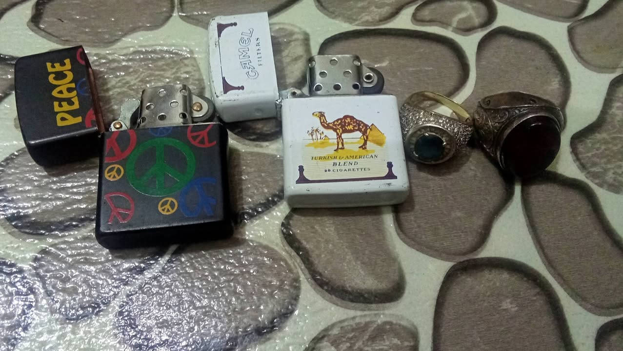 تحفيات للبيع +خاتم فضه 925 +قدحات انتيكه عدد2الاتصال واتساب ***********
