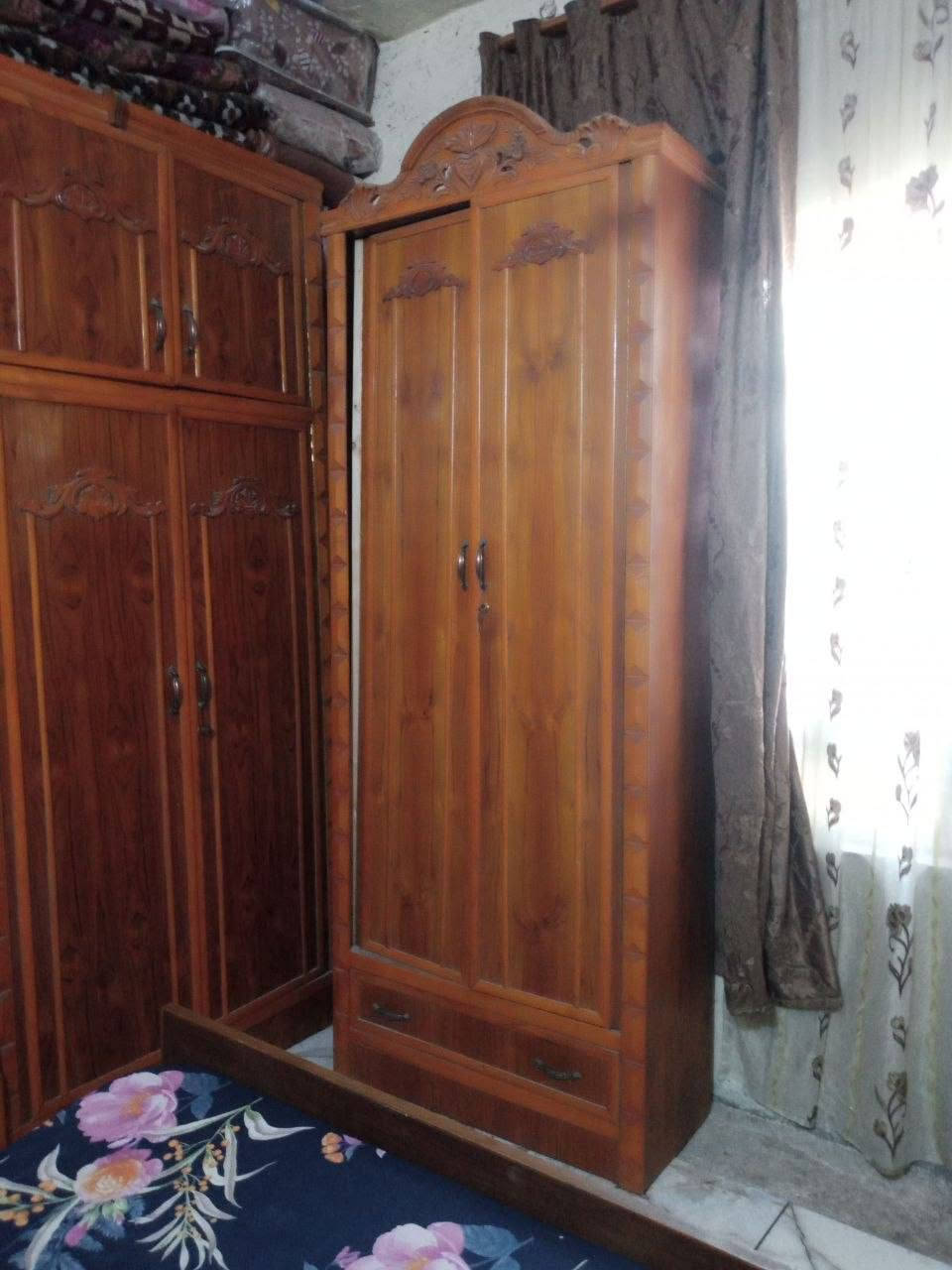 السلام عليكم غرفة للبيع بيه اضرار
السعر 650 وبيه مجال 
العنوان بابل شارع 60
للاتصال (‏‪***********‬‏)

