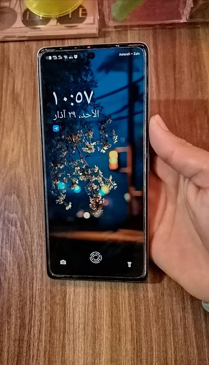 جهازين للبيع 📱📱
1- تكنو كامون 30 نضيف جداً ومكفول من كلشي

مواصفات الجهاز🔰؛

 شاشة 120 هرتز

 ذاكرة 256  عشوائية 16 

 بطارية 5000

 شحن سريع جداً 70w

السعر؛ 200 الف وبي مجال للشراي

2- جهاز Y9 2019 كله شغال بس الكاميرا الامامية بيها ضبابية

مواصفات الجهاز 🔰؛ 

ذاكرة 64 عشوائية 4

بطارية 4000 

السعر 80 الف


**إذا كنت صاحب هذا الإعلان وتريد حذفه لأي سبب، رجاءا أرسل رسالة إلى الدعم الفني**