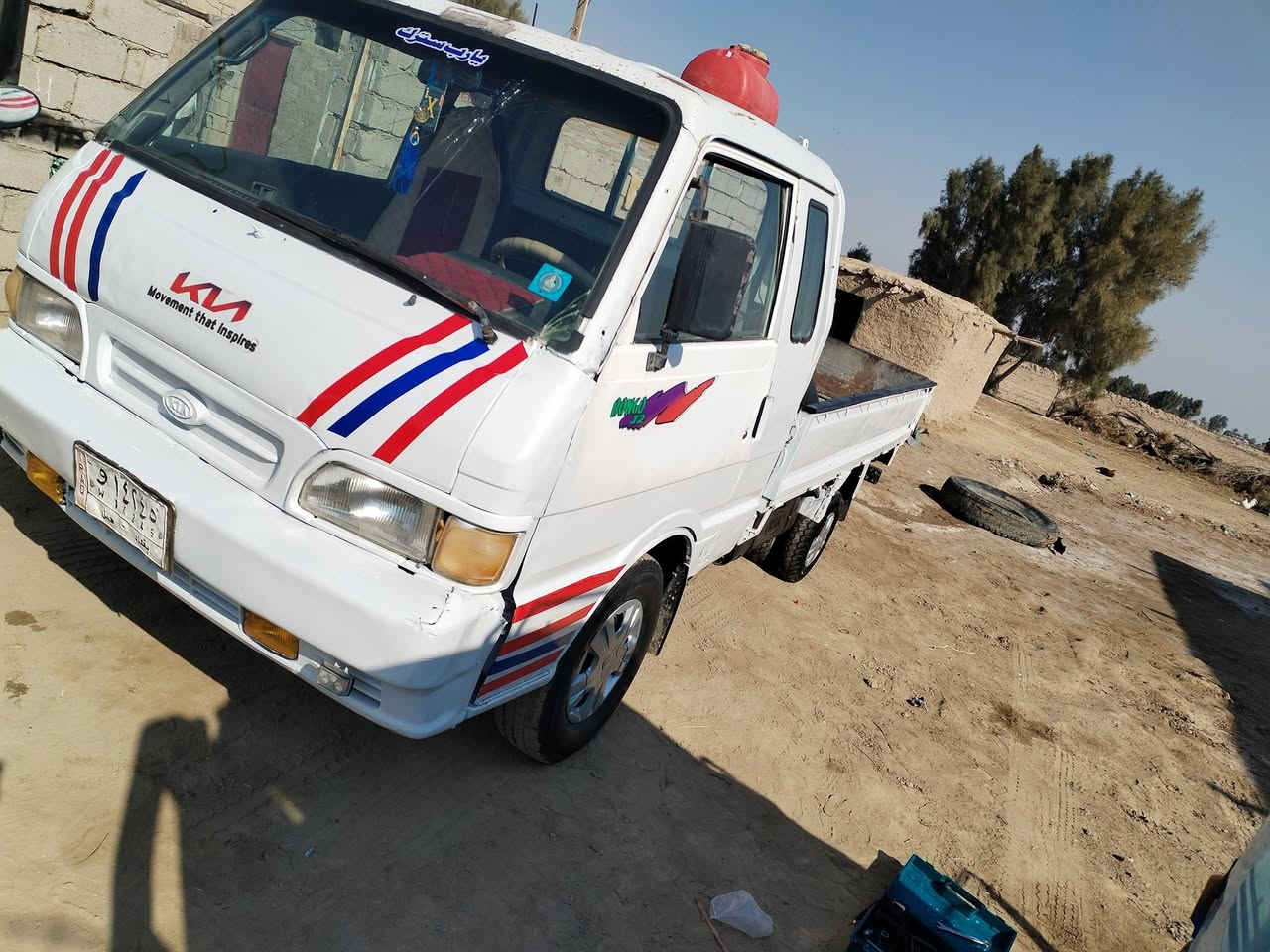 سلام عليكم كيه بنكو موديل96 رقم بغداد انكليزي باقي بس استلام لوحات سنويه ال 30السياره مكفوله من مكينه وكير وكسن وشاصي ورقم شاصي حداديه  تخم تايركهربيّات دوشمه جديده وجاهزه مال جناي السعر 53وبيه مجال  العنون بابل الشوملي الخضريات الستفسار اتصل ***********/
***********
