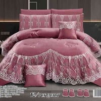 لحاف قديفة وجه والثاني فرو ويا ٤ جرجف تلبيس و٤ وجه مخدة و٢ وحه كوشة و٤...