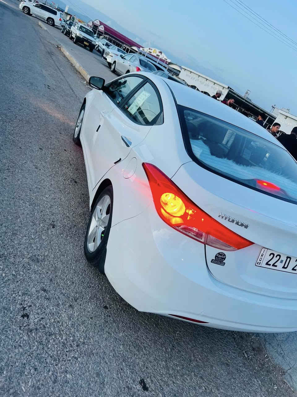 النترا محرك 18 هزه سنويه جديد سياره بيها قطعتين صبغ بدون دواخل كير محرك تبريد بشرط السعر 98 مجال ***********
