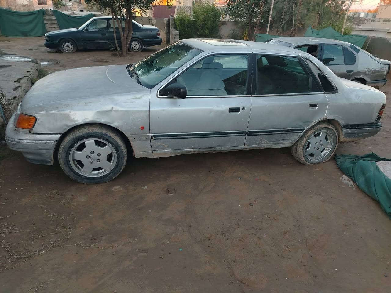 السلام عليكم فورد سكوربو رقم الماني كركوك سنويه خضره محرك اربعه سلندر  كير خير من الله صدر تواير زينات بيع مراوس حسب القناعه واذا مقدمه زينه معا ضمانات هم حاضر الرقم ***********
