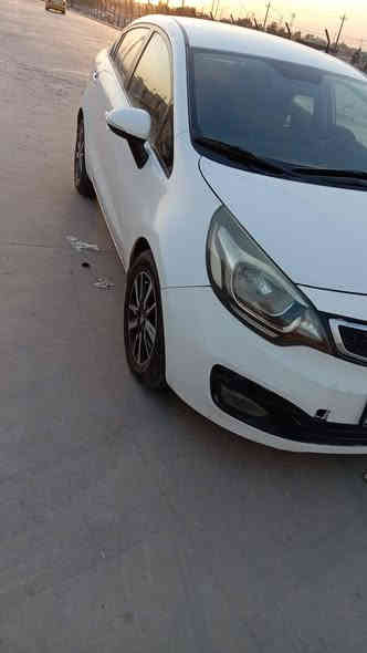 لعرض سيارتك على الصفحة تواصل معنا الآن 👋
السلام عليكم ورحمة الله وبركاته 🤝 
((للبيع أو مراوس)) وانطي فرق 
كيا ريو 
موديل 2012
لون ابيض المرغوب 🫡 
كير محرك شرط عل فحص 🧐 
محرك 14 دوش 
طخم تاير جديد طخم السياره جديد 👍
كابون بانزين بيها ⛽ 
تبريد ثلج 🥶 🥶 
السياره وضع شركه 👍 
مكفوله كفاله عامه‼️بدون ضرر بدون صبغ 
المواصفات نص فول معروفه مواصفات الــريو 
مكان السياره موصل 🔥 
السعر بلاااش 💸 88 💸 وبيها مجال 
للاستفسار اكثر الاتصال على الارقام التالية 👇 
***********
***********
ملاحظة الرقم الكورك بيه واتساب 🟩 
يوجد بيع وشراء السيارات المتضررة والجديدة داخل هذه الصفحه ✅
